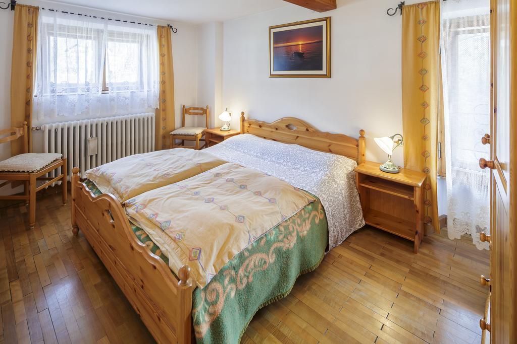 Villa Casanova - Stayincortina Кортина д'Ампецо Стая снимка