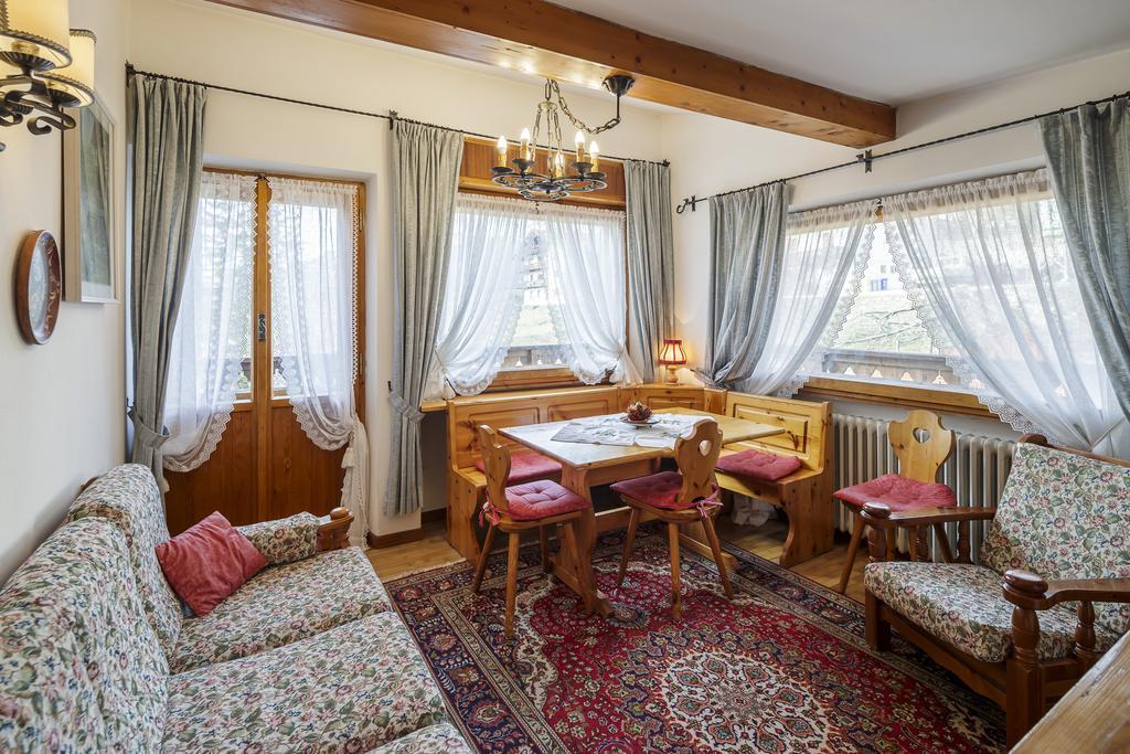 Villa Casanova - Stayincortina Кортина д'Ампецо Стая снимка